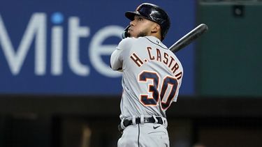 Tigres superan a Rangers; termina racha de hits de García