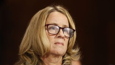 Trump cede y FBI revisará antecedentes de Kavanaugh