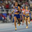 La panameña Gianna Woodruff conquista los 400 metros con vallas en los Juegos Centroamericanos y del Caribe de Santo Domingo, el martes 4 de agosto de 2026 (AP Foto/Fernando Vergara)