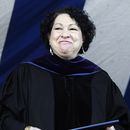 Gobierno pide a Sotomayor no bloquear seguro