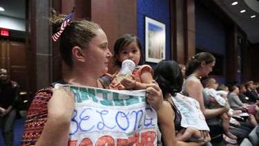 EEUU: Legisladores en aprietos por medidas migratorias
