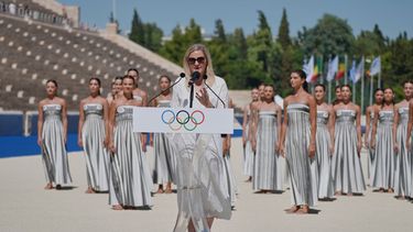 La presidenta del Comité Olímpico International, Kirsty Coventry, durante el encendido de los Juegos Olímpicos Juveniles de Dakar 2026, en Atenas, el jueves 10 de septiembre de 2026. (AP Foto/Petros Giannakouris)