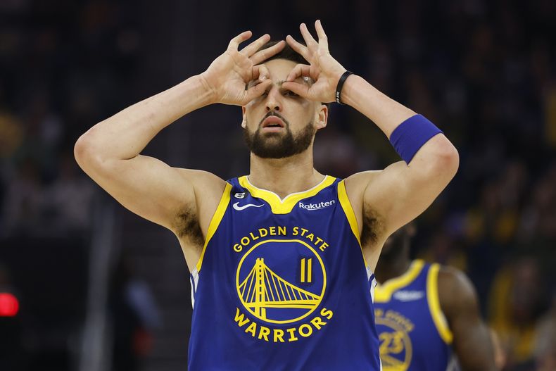 DEP-BAS HAWKS-WARRIORS