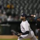 El dominicano de los Yanquis de Nueva York Domingo Germán lanza en la séptima entrada del juego ante los Atléticos de Oakland el miércoles 28 de junio del 2023. (AP Foto/Godofredo A. Vásquez)