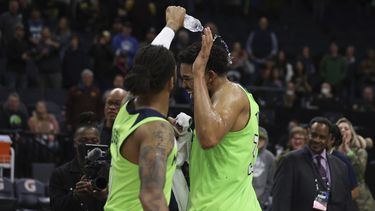 Wolves vencen a Blazers y enhebran 4ta victoria