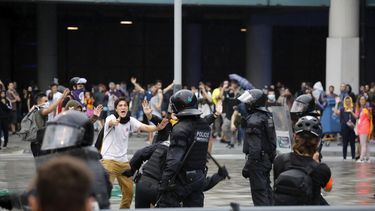 protestan en espana tras condenas a separatistas catalanes