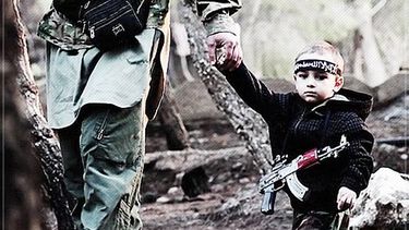 roma investiga si un nino italo-cubano de tres anos esta con el estado islamico