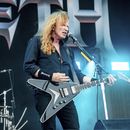 ARCHIVO - Dave Mustaine, de Megadeth, se presenta durante el Louder Than Life Music Festival el viernes 22 de septiembre de 2023, en Louisville, Ky. (Foto Amy Harris/Invision/AP, archivo)