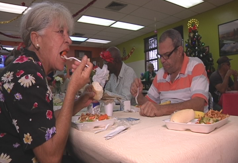 comedores de ancianos.png