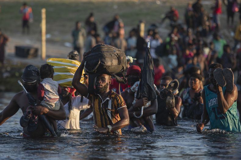 AMN-INM AP EXPLICA-EEUU-MIGRANTES HAITIANOS