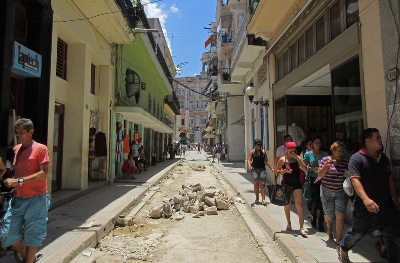 REP-GEN_CUBA-TURISMO_LA_HABANA_VIEJA-2.jpg