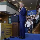ARCHIVO - El presidente Joe Biden habla sobre los precios de la atención médica y los medicamentos de venta bajo receta en la Universidad de Nevada, Las Vegas, 15 de marzo de 2023. El gobierno anunció el martes 29 de agosto de 2023 los primeros medicamentos de venta bajo receta cuyos precios se negociarán para reducir los costos para los beneficiarios de Medicare. (AP Foto/Evan Vucci)