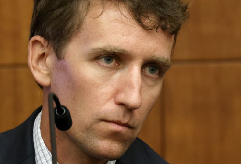 Patrick Clancy testifica en el juicio por asesinato de Lindsay Clancy en el Tribunal Superior de Plymouth, en Plymouth, Massachusetts, el miércoles 29 de julio de 2026. (David L. Ryan/The Boston Globe vía AP, Pool)