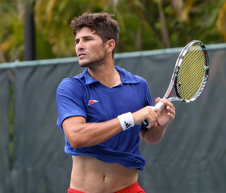 Otra primicia mundial de AmericaTeve, la fuga de los tenista se produce tres días después de que al menos seis figuras del Ballet Nacional de Cuba hicieron lo mismo en Puerto Rico.