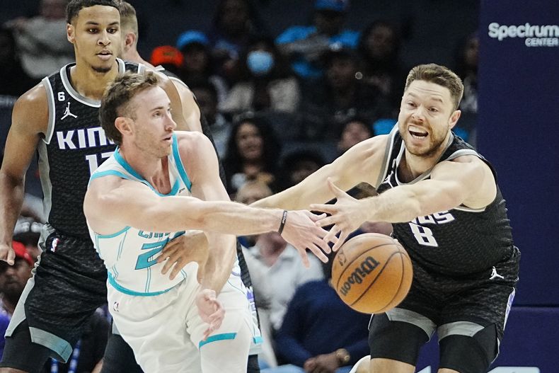 DEP-BAS KINGS-HORNETS