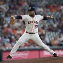 Valdez llega a 17 victorias, Astros vencen 3-2 a Filis