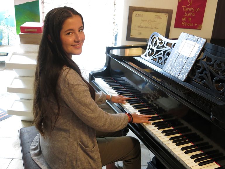 María Hanneman, una joven apasionada del piano clásico