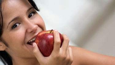 ¿cuales alimentos te hacen sentir mas satisfecho al tiempo que te nutren?