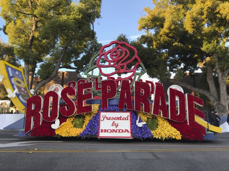 DEP-FBC DESFILE DE LAS ROSAS