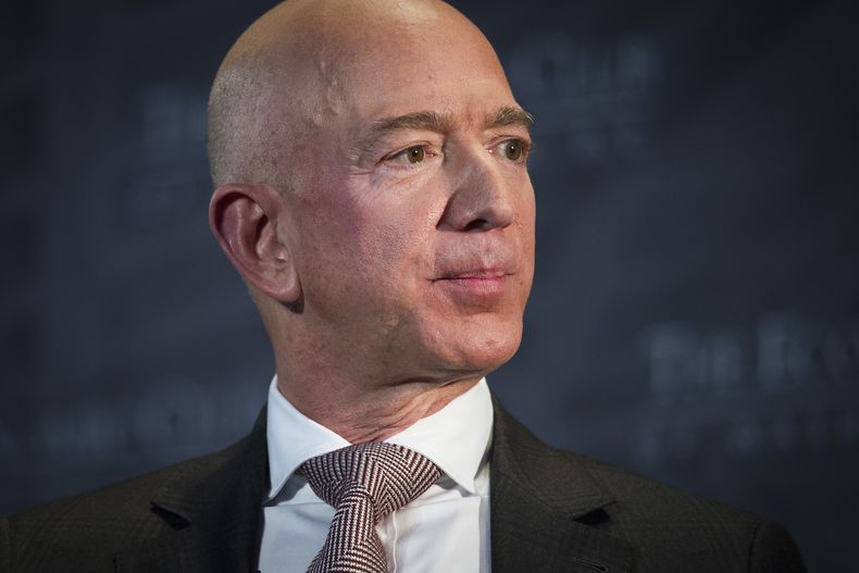 AMN-GEN_JEFF_BEZOS-NATIONAL_ENQUIRER-0.jpg