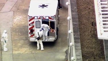 americateve | Un médico de 33 años que acaba de volver de África donde había tratado a pacientes enfermos de ébola ha sido ingresado en el hospital Bellevue de Nueva York, según 'Daily News'.