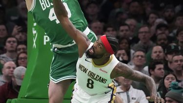 Con 41 puntos de Brown, Celtics superan a Pelicans