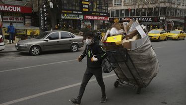 inflacion en turquia se dispara a casi 70% en abril