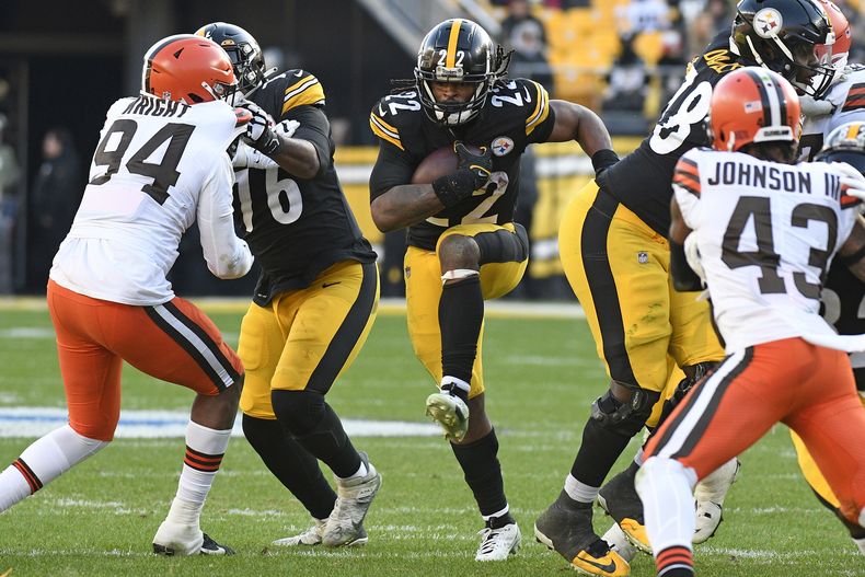 DEP-NFL BROWNS-STEELERS