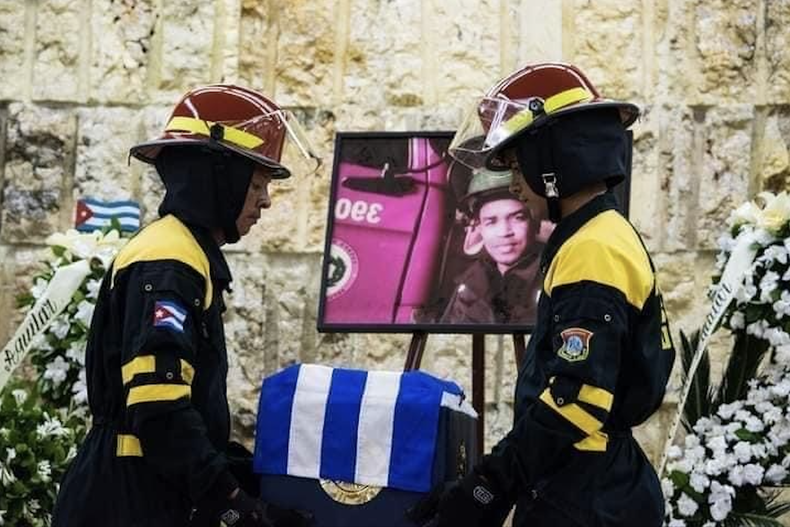 Screen Shot 2022-08-12 at 11.56.14 AM.png