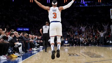 Knicks ganan y ponen fin a racha de 9 derrotas ante Nets