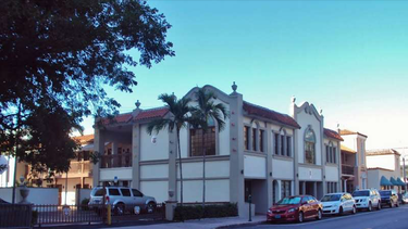 cubanos buscando visa invaden consulados de colombia en la habana y miami