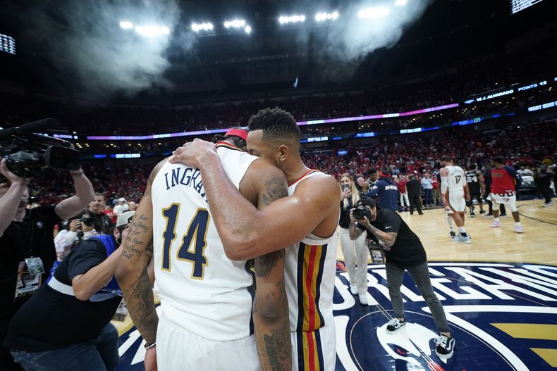 DEP-BAS SPURS-PELICANS
