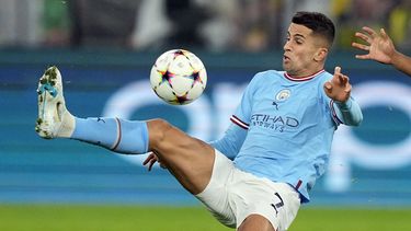 bayern munich adquiere a joao cancelo, cedido por man city