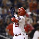 Nacionales superan a Cachorros con HR de Cruz en la 8va