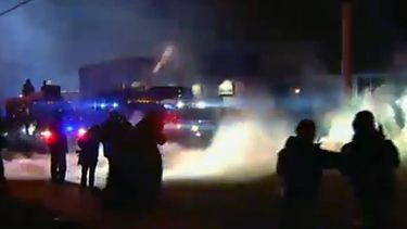 americateve | A horas de que el país viviera los peores disturbios de los últimos años, aún no hay tranquilidad en muchas calles de la nación.
