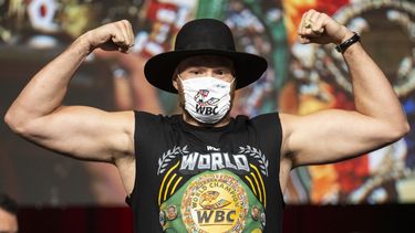 Fury vuelve a retirarse, su retorno al boxeo dura 3 días