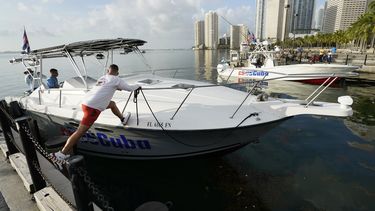 flotilla sale de miami hacia cuba en apoyo a las protestas