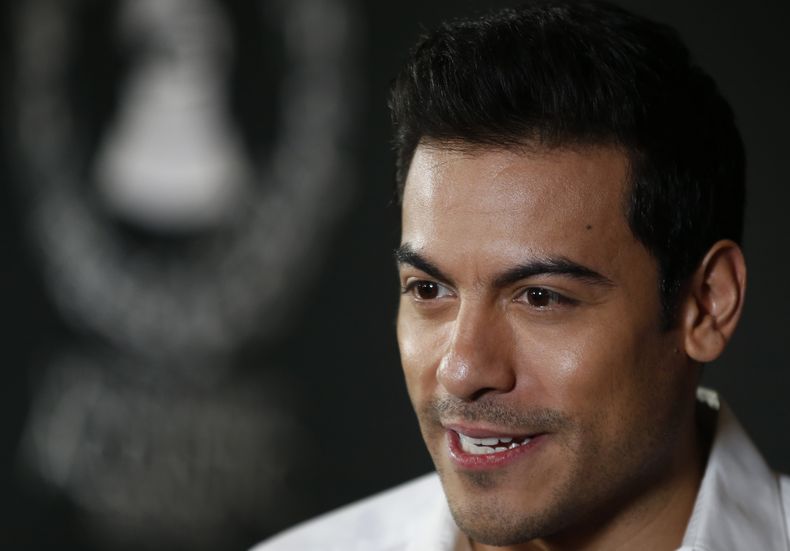 ESP-MUS_LATIN_GRAMMY-CARLOS_RIVERA-0.jpg