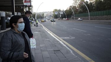 Rebrote del virus parece retroceder en Alemania y Francia