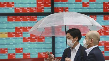 Wall Street abre con leve alza