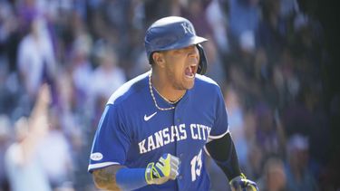 Reales superan 8-7 a Rockies en la novena