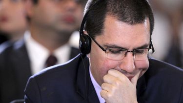 OEA adopta resolución que podría suspender a Venezuela