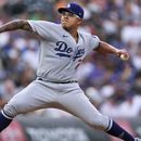 Dodgers disparan 3 HRs en triunfo sobre Rockies
