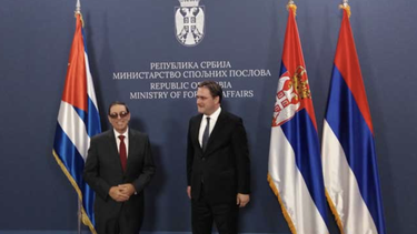 serbia elimina el libre visado para cubanos y les cierra uno de los accesos a europa