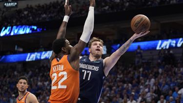 Doncic anota 26 y Mavericks igualan 2-2 su serie ante Suns