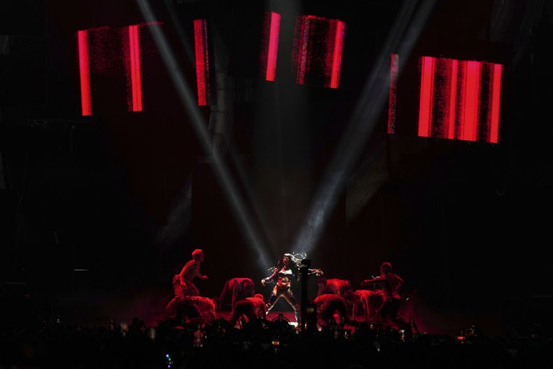 Katy Perry durante su concierto en la Arena CDMX en la Ciudad de México el miércoles 23 de abril de 2025. (Foto AP/Fernando Llano)