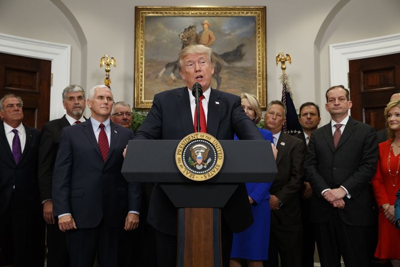 AMN-GEN_TRUMP-SEGURO_SALUD-0.jpg