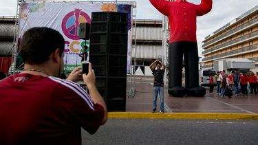 Multitudinaria marcha en Venezuela a favor del referendo