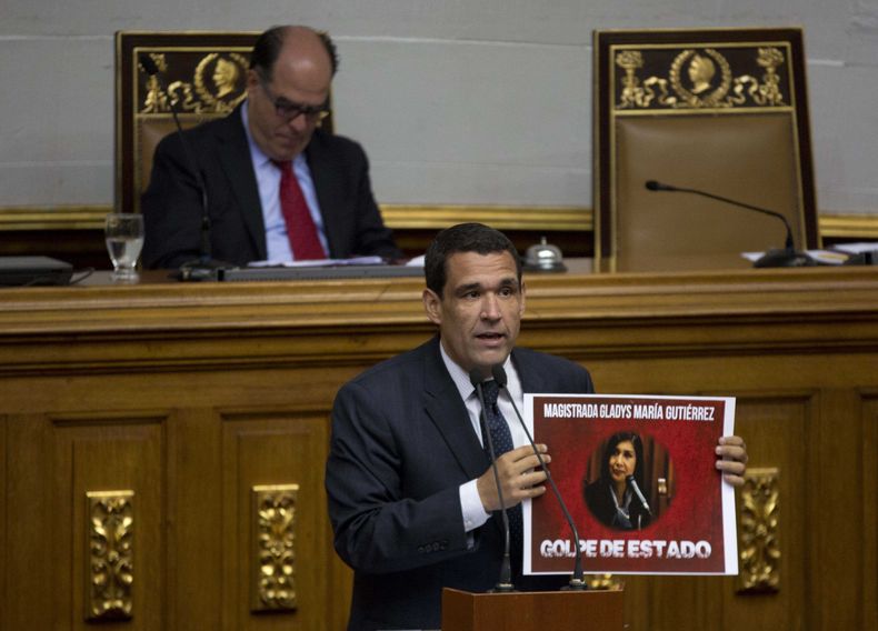 AMS-GEN_VENEZUELA-CRISIS_POLITICA-1.jpg