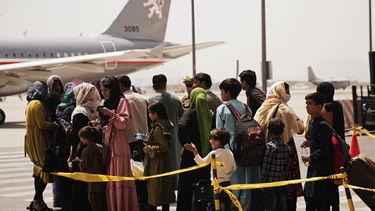 EEUU pasa apuros para acelerar evacuación de Afganistán